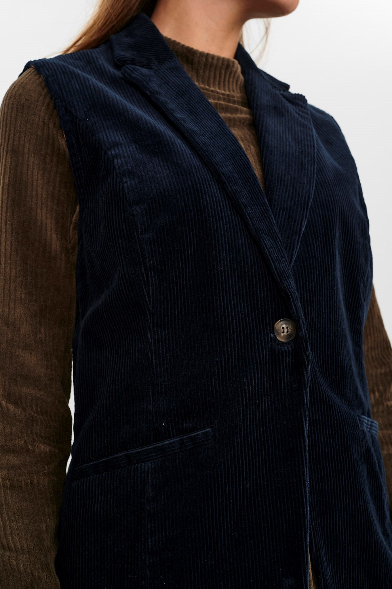 700918-3038_4.jpg