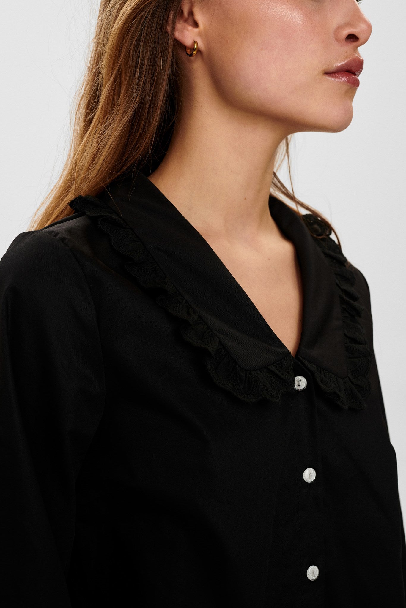 700466-0000_4.jpg