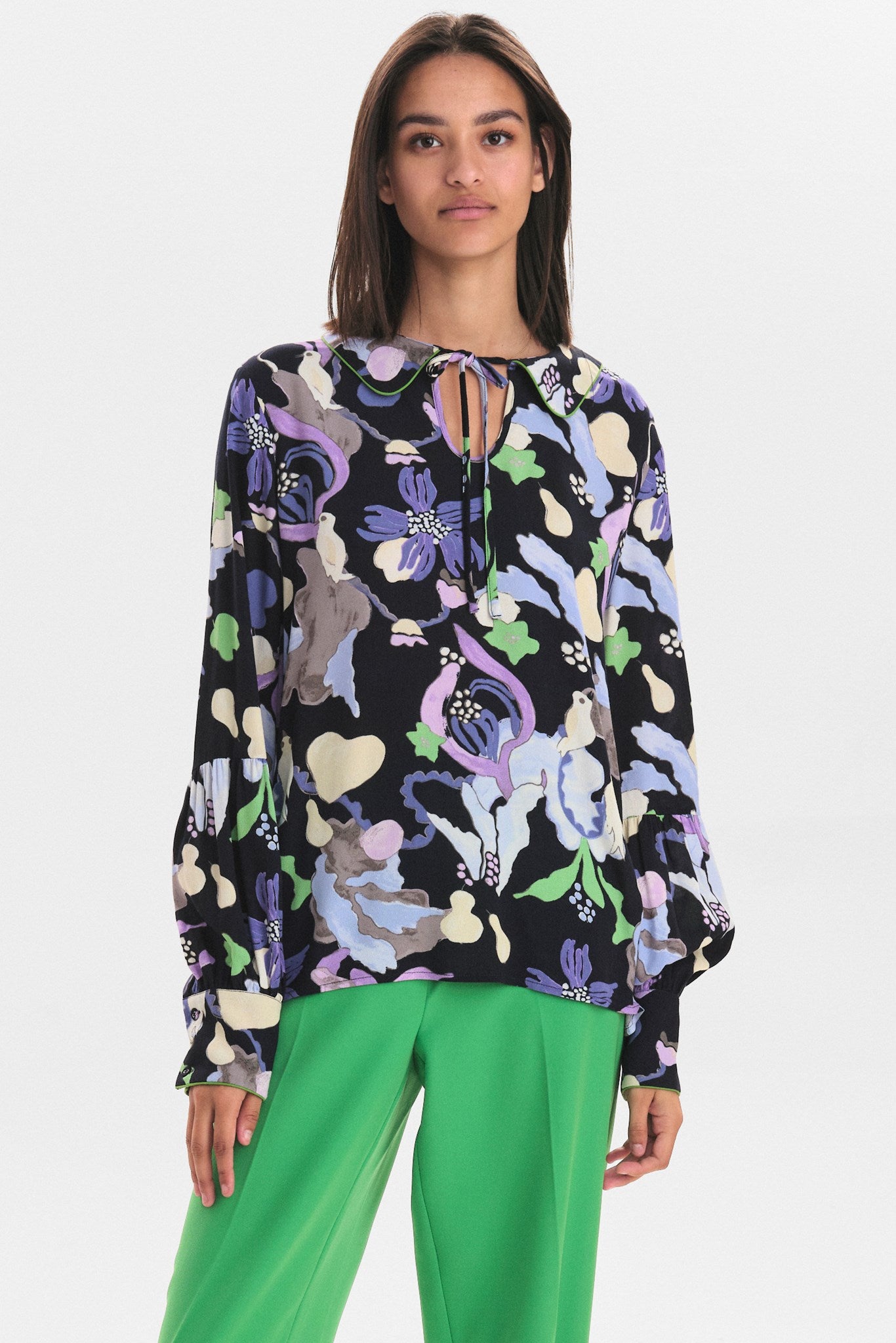 702178 3038