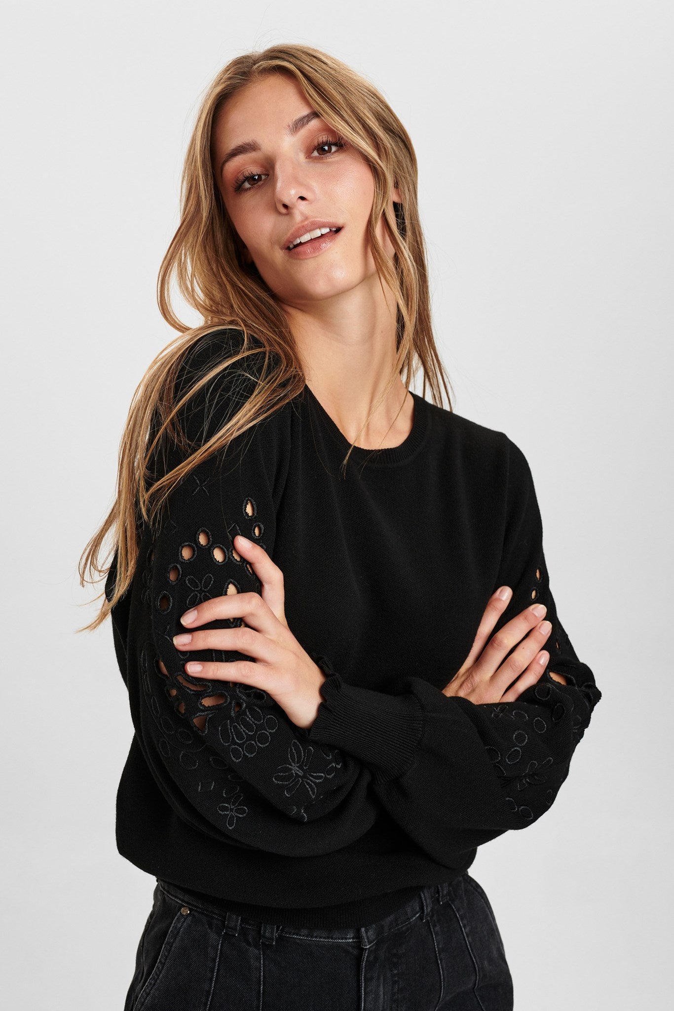 700991-0000_6.jpg