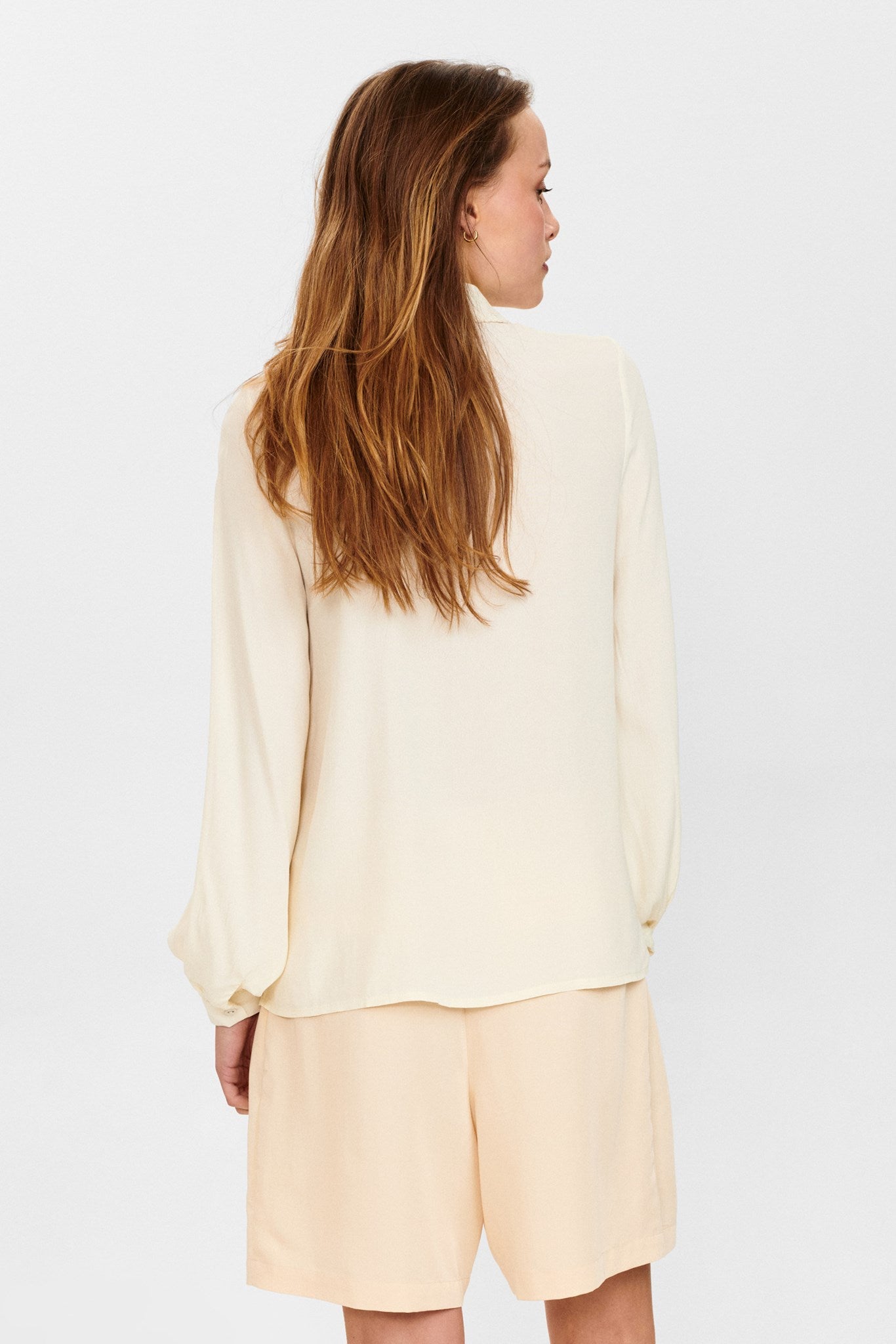 700125-9501_2.jpg